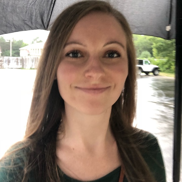 Meet your Posher, Jolene - Picture 1 of 1